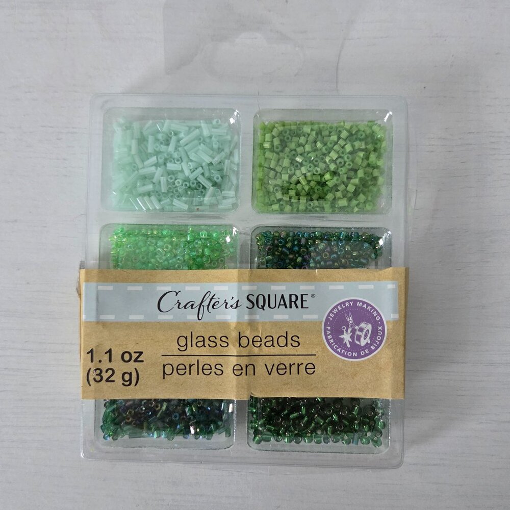 NEW Crafter's Square Glass Beads Green 1.1 oz New in Sealed Box